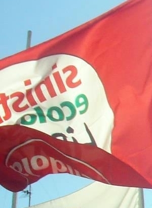 I candidati della lista di Sinistra Ecologia e Libertà durante i festeggiamenti per la vittoria al Ballottaggio