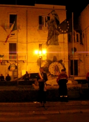 Sindaco Gemmato in piazza