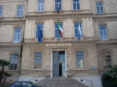 Il Comune di Trani