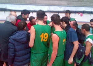 Il gruppo della Nike festeggia la vittoria