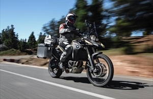 motoraduno a Castel del Monte