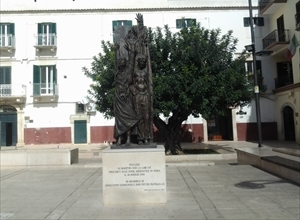 Monumento don Pietro Pappagallo e Gioacchino Gesmundo