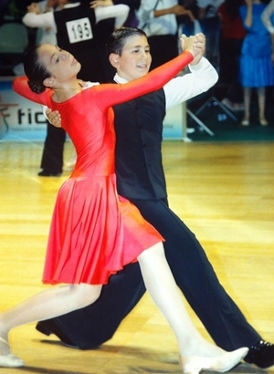Le coppie di ballerini della Supernova Dance