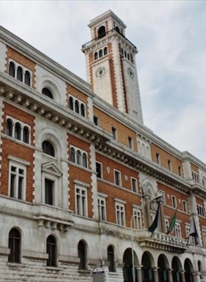 Il Palazzo della Provincia di Bari