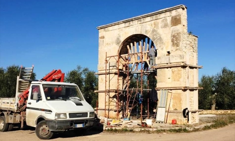 Arco di Portoni