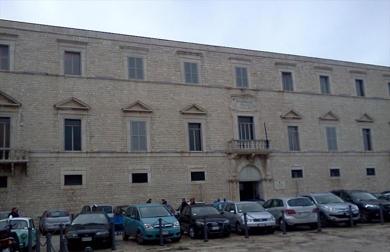 Il Tribunale di Trani