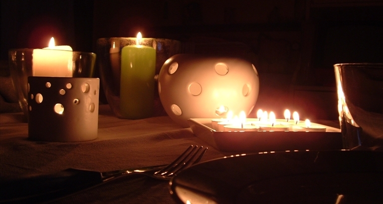Cena a lume di candela