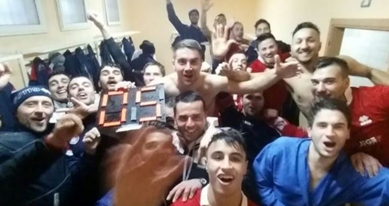 selfie di gruppo del terlizzi