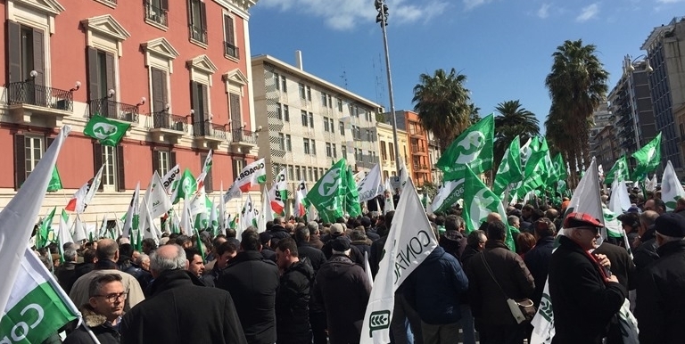 la manifestazione degli agricoltori