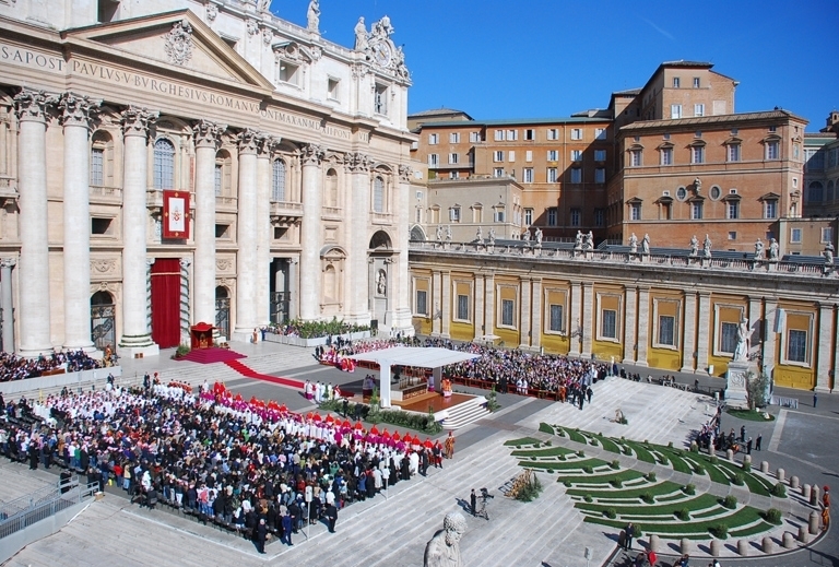 piazza san pietro nella domenica delle palme