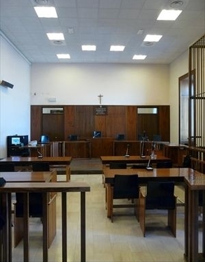 Un'aula del tribunale di Trani