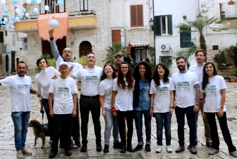 i volontari di "puliamo terlizzi"