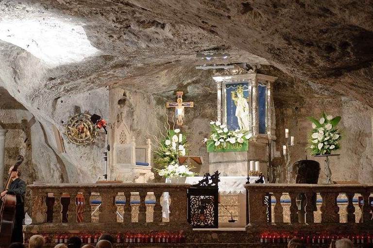 la grotta di san michele a monte sant'angelo