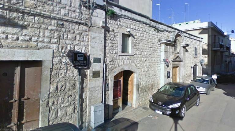 la biblioteca comunale