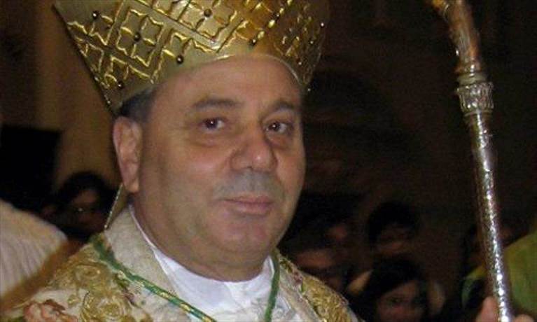 il vescovo martella