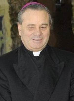 Il Vescovo don Gino Martella