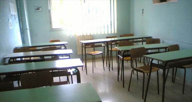 banchi di scuola