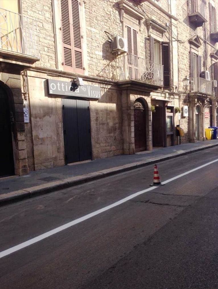 stop alle strisce blu in centro