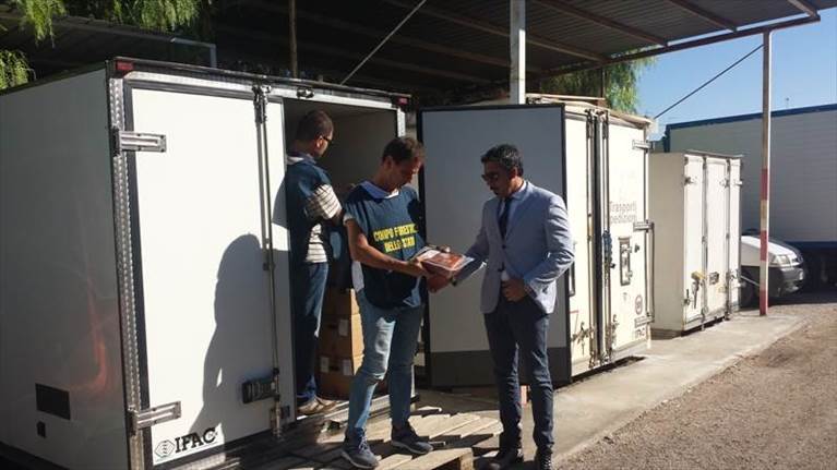 salumi sequestrati in un'azienda di terlizzi