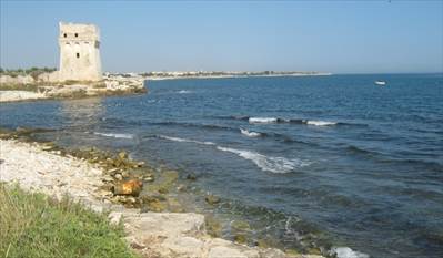 La costa di Torre Calderina