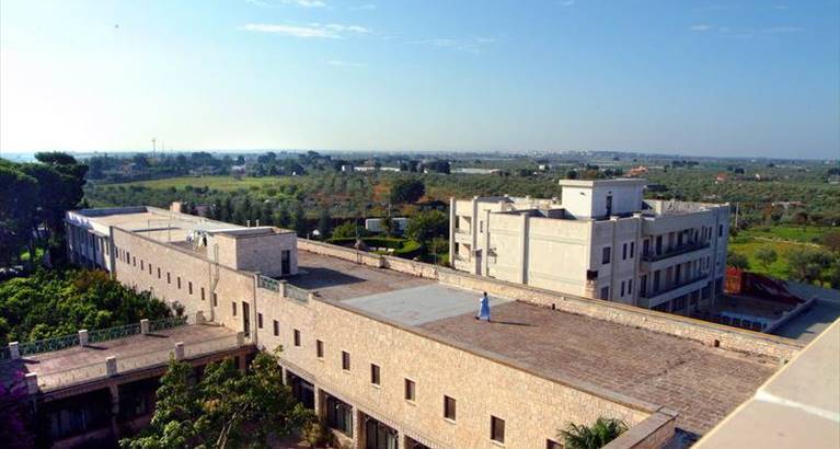 casa betania vista dall'alto