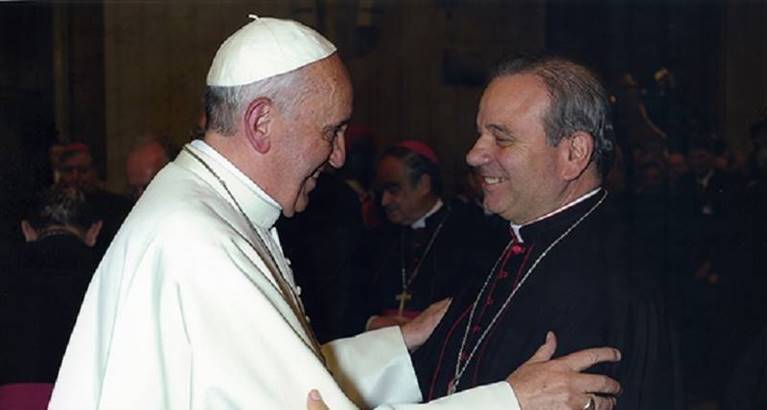 don luigi martella con papa francesco