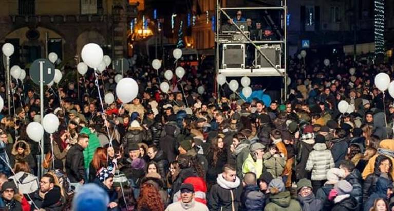 un momento del capodanno in piazza cavour