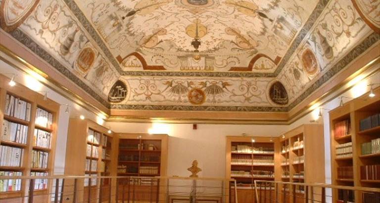la biblioteca di terlzzi