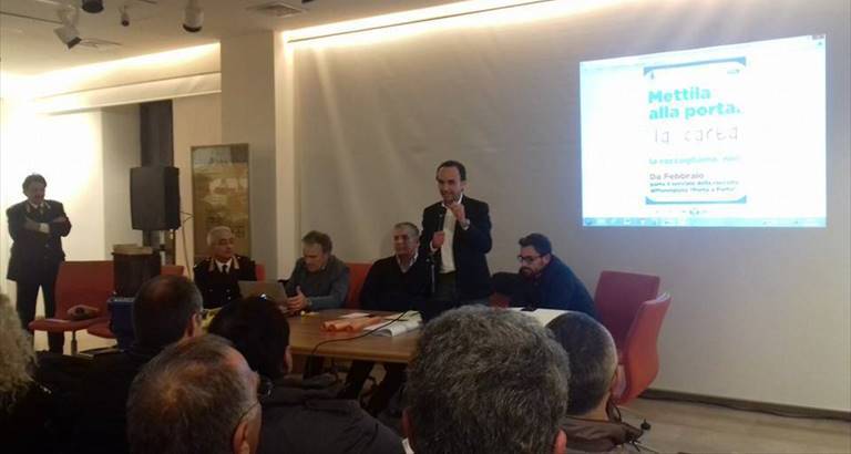 presentazione raccolta porta a porta