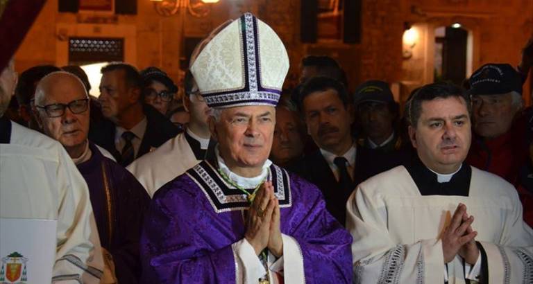 L'insediamento di monsignor Cornacchia