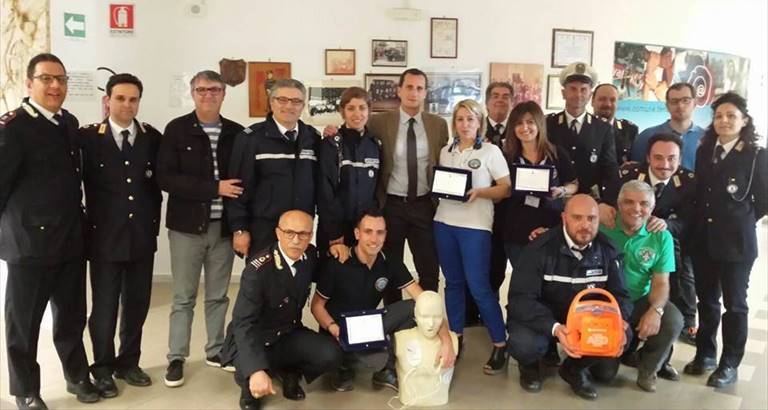 vigili a scuola di salvataggio