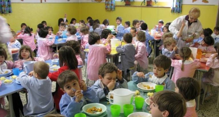 una mensa scolastica