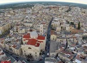 Una immagine del centro storico di Terlizzi visto dall'alto