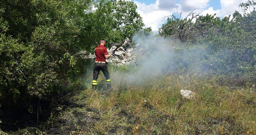 Incendio in contrada Sansanello