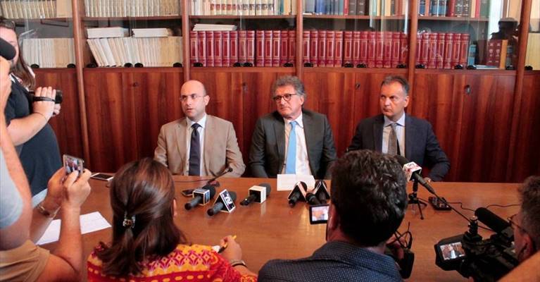 Conferenza stampa in Procura sul disastro ferroviario