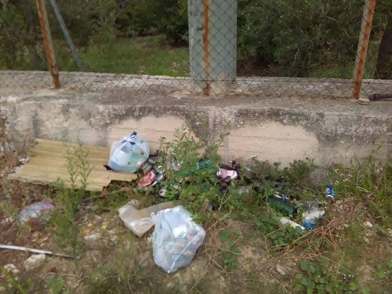 Degrado in via Fondo Rotondo