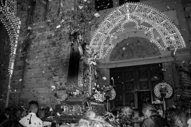La processione dei Santi Medici
