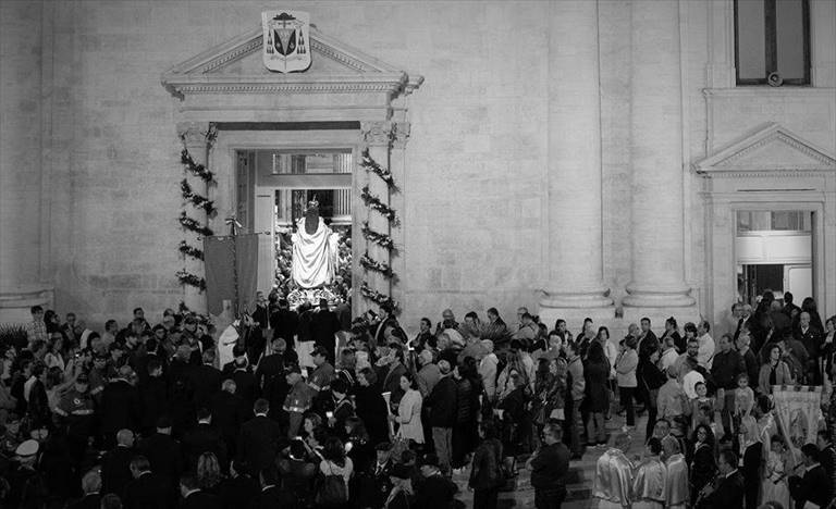 La Madonna in processione