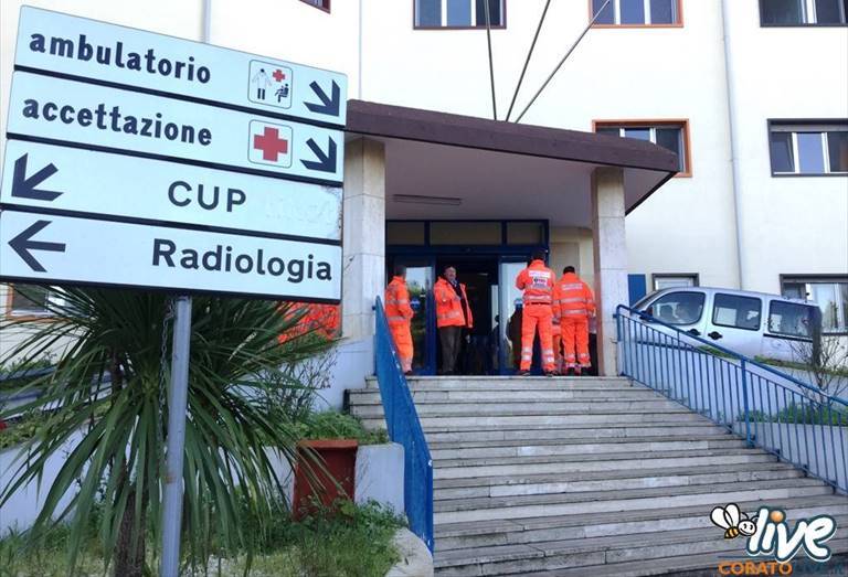 L'ingresso dell'ospedale di Corato