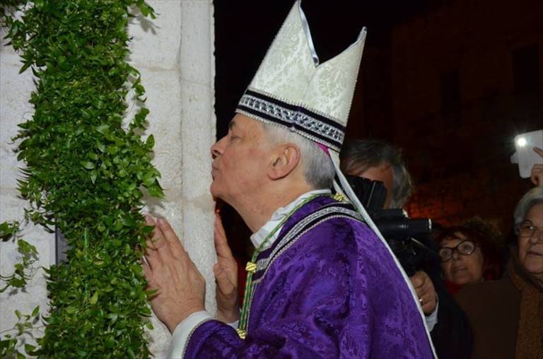 l'insediamento di monsignor cornacchia