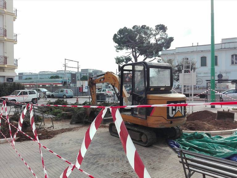 Lavori in corso in Piazza Europa
