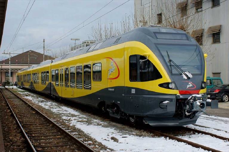 Un treno delle Ferrovie Nord Barese