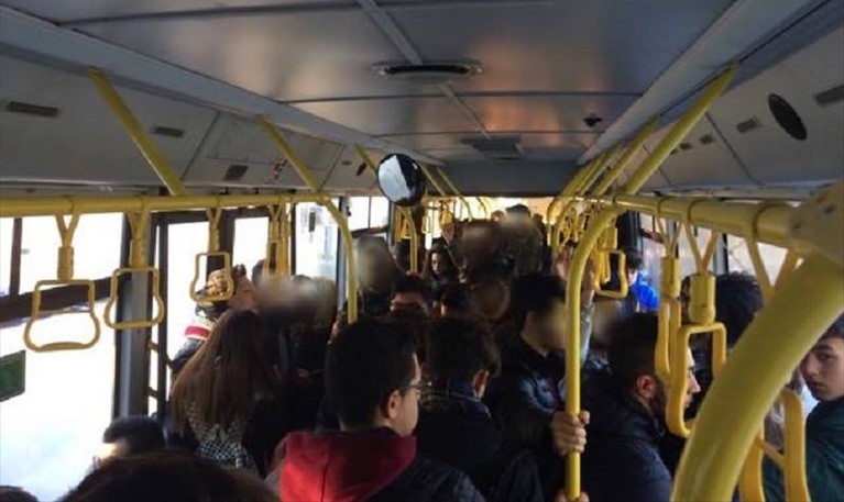 pullman affollato