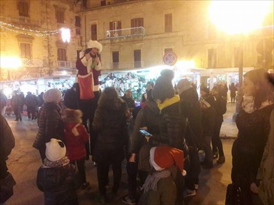 Il villaggio natalizio in Piazza Cavour dà appuntamento all'anno prossimo: «Prima edizione positiva»