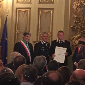 La cerimonia di consegna del diploma
