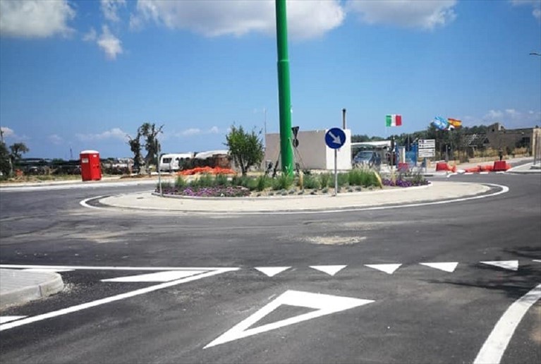 rotatoria via chicoli