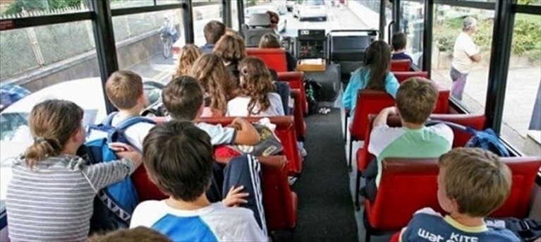 bus scolastico