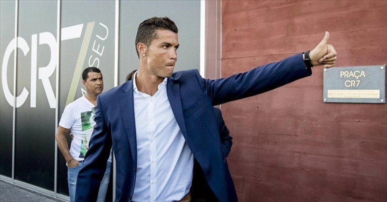 ​Il primo gol di Cr7 in Italia, un hotel di lusso sul Gargano