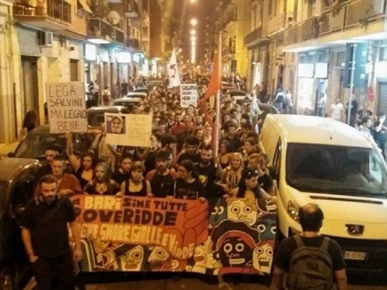 manifestazione "mai con salvini"
