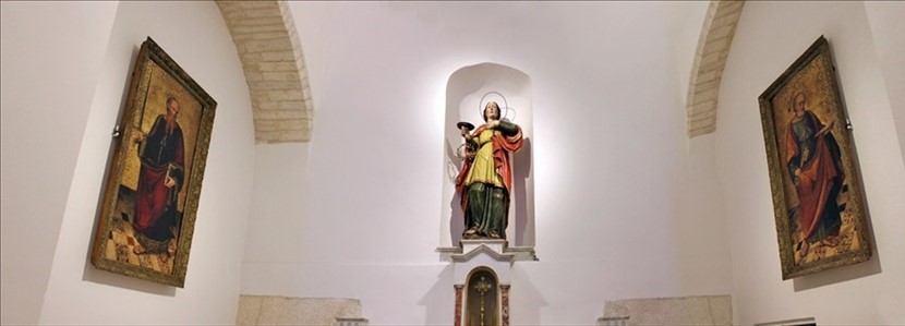 Da stamattina le pale di San Pietro e Paolo sono di nuovo nella chiesa di Santa Lucia